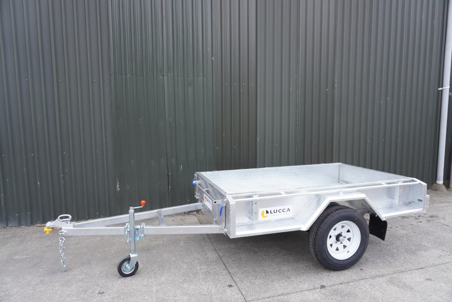 Single 7ft by 4ft Tipping Trailer | Lucca Trailers
