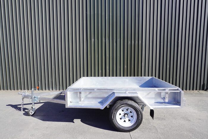 7 x 5 single axle trailer from Lucca Trailers